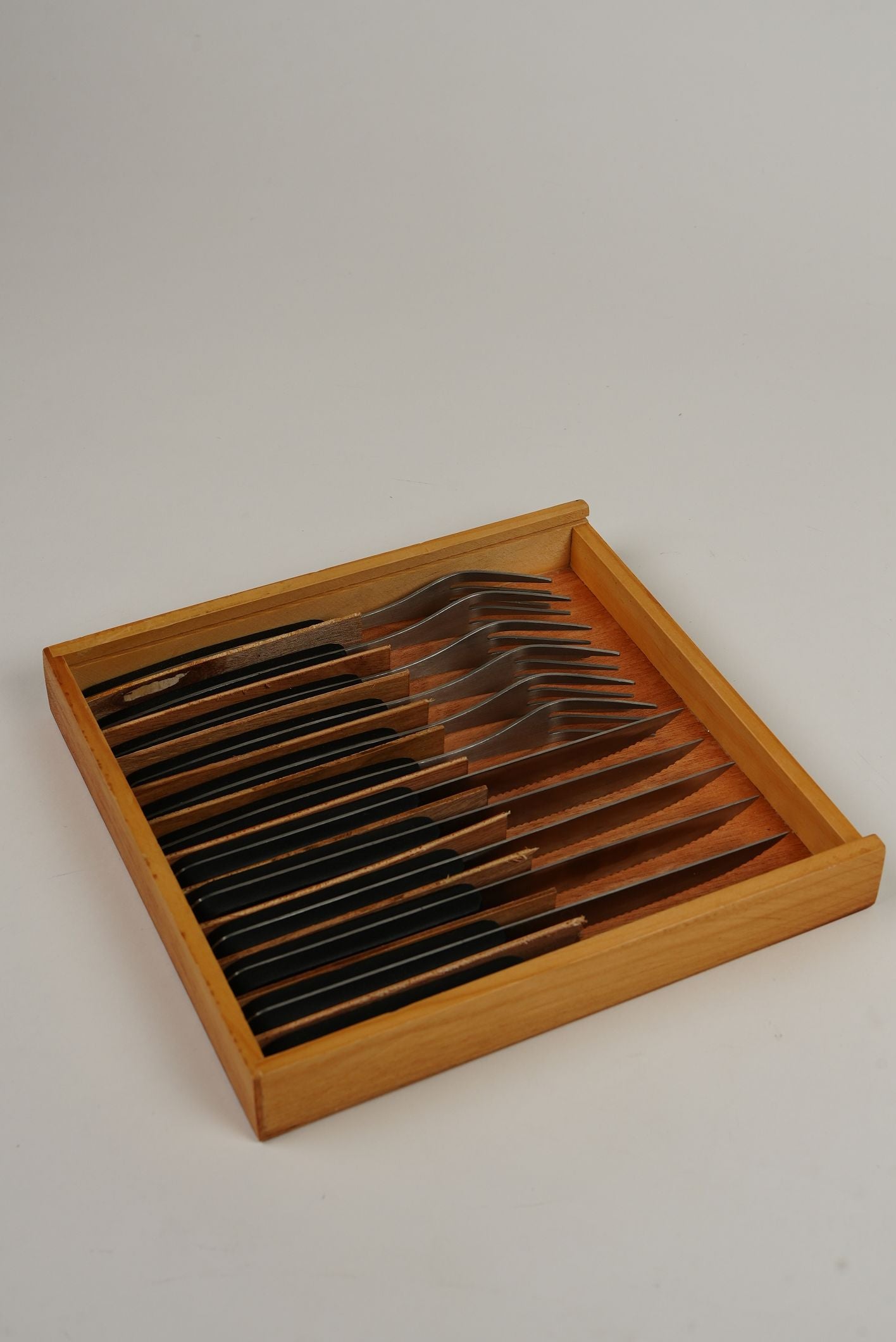 Vintage Steak Knife & Fork | Set of 12