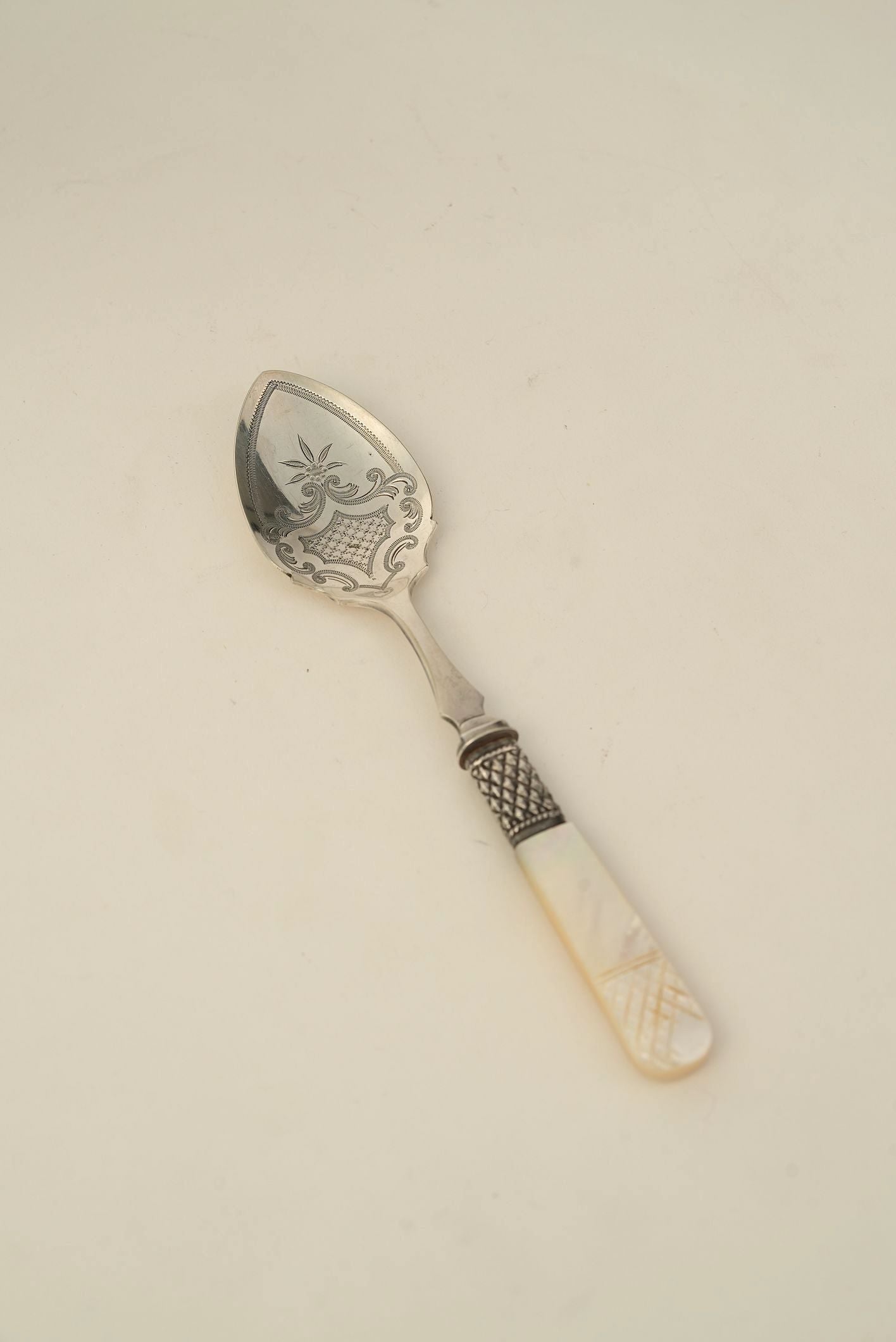 Antique Silver Dessert Server with Mother-of-Pearl Handle