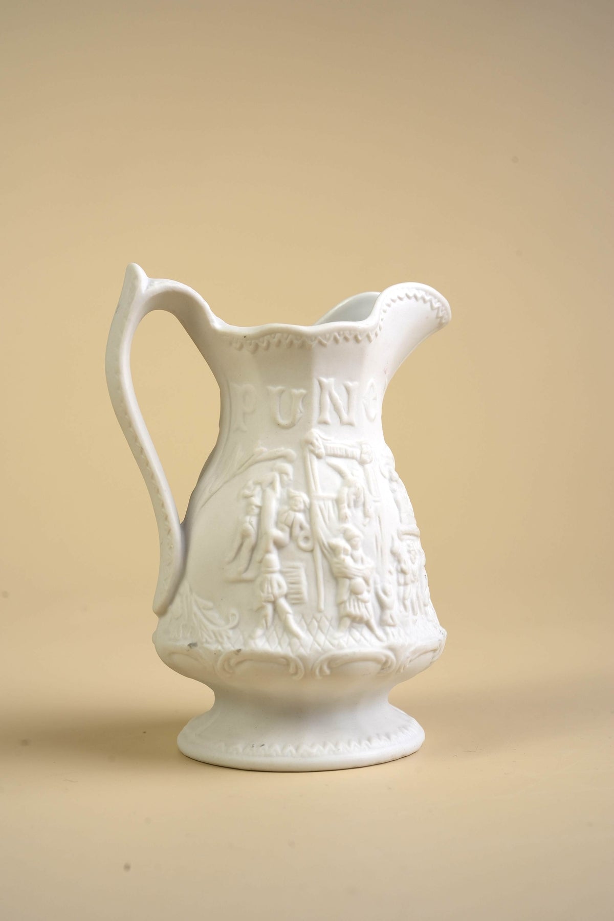 Portmeirion British Heritage Collection | Small Punch & Judy Relief Jug
