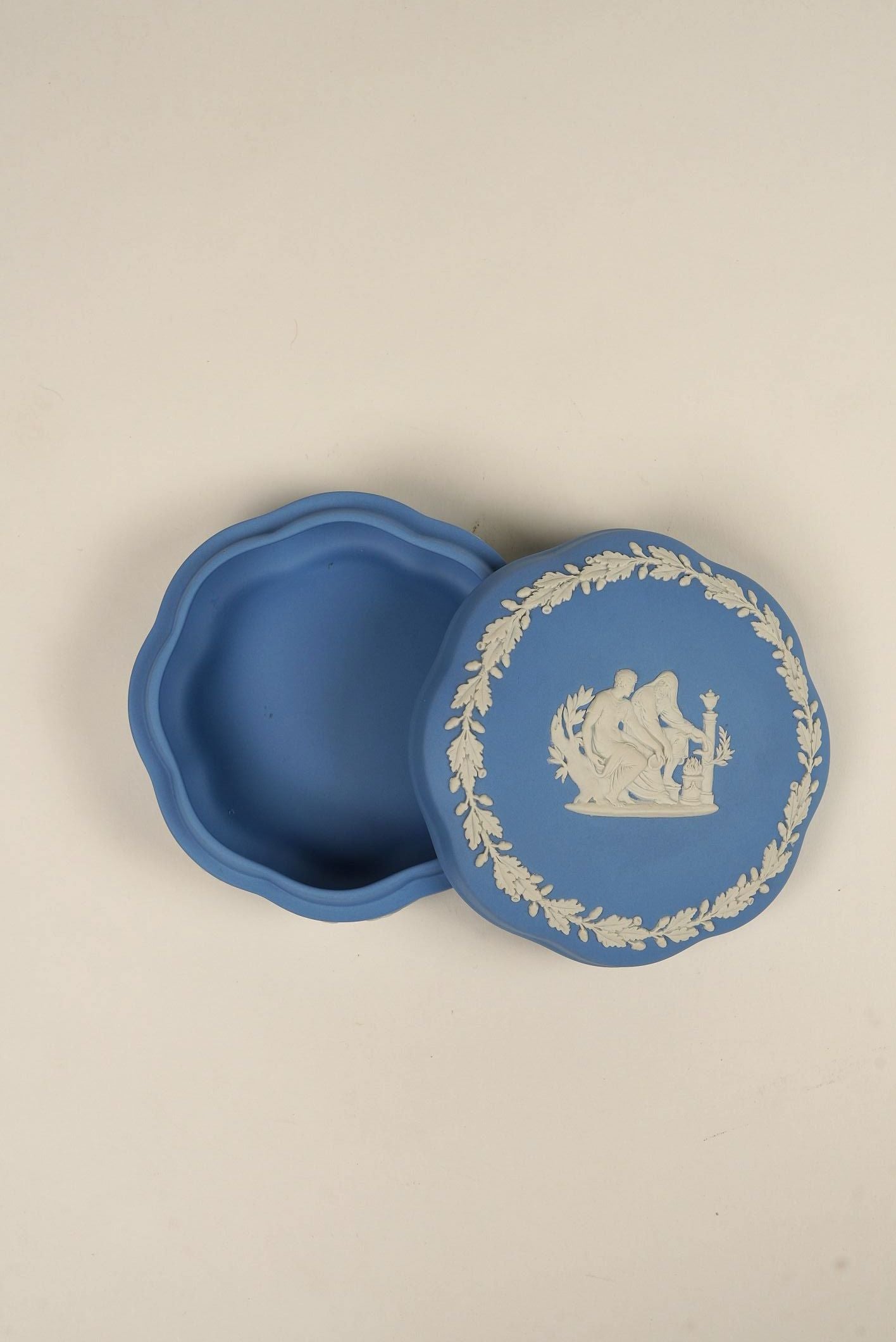 Jasperware Wedgwood Round Trinket Box