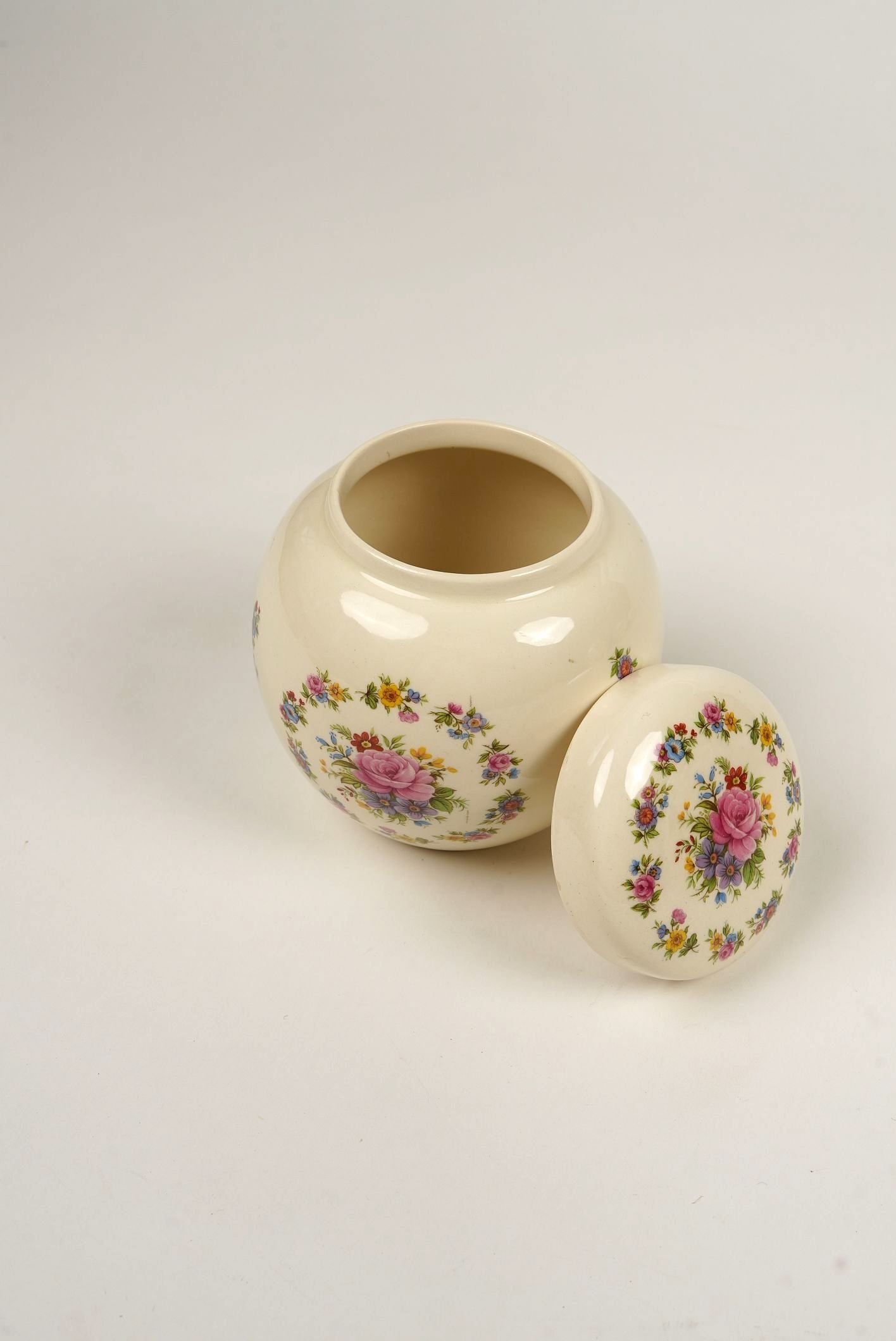 Sadler Biscuit Jar