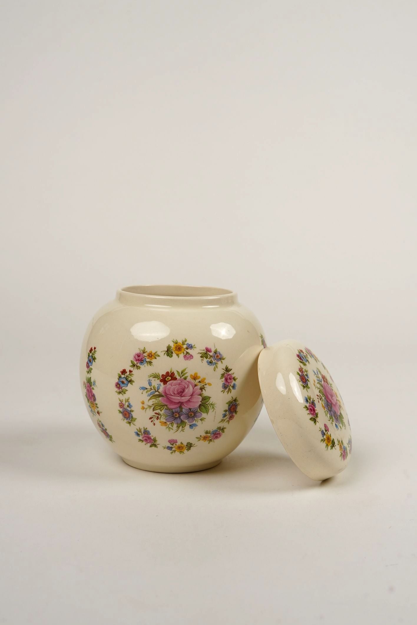 Sadler Biscuit Jar