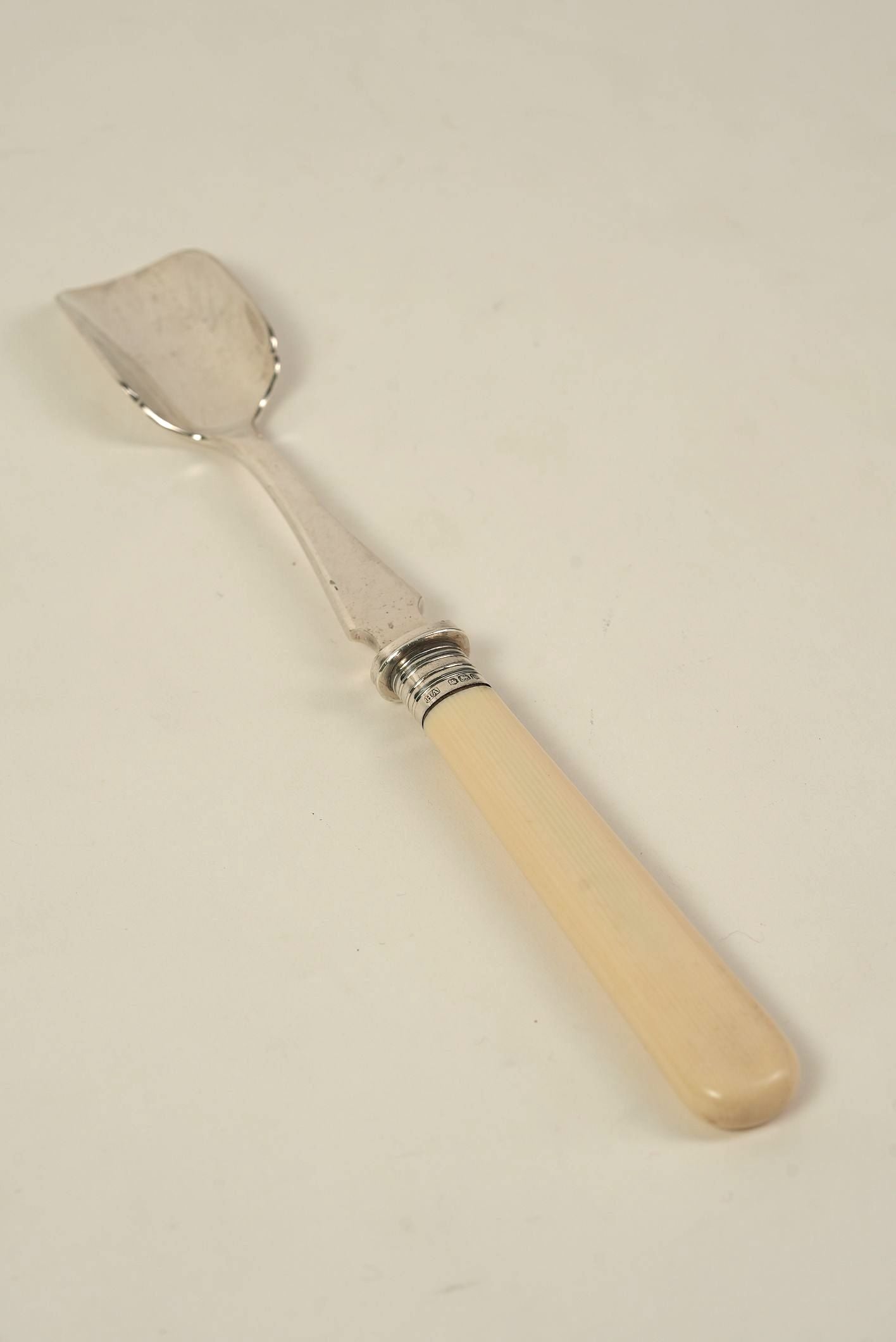 Vintage Silver-Plated Stilton Scoop with Cream Handle