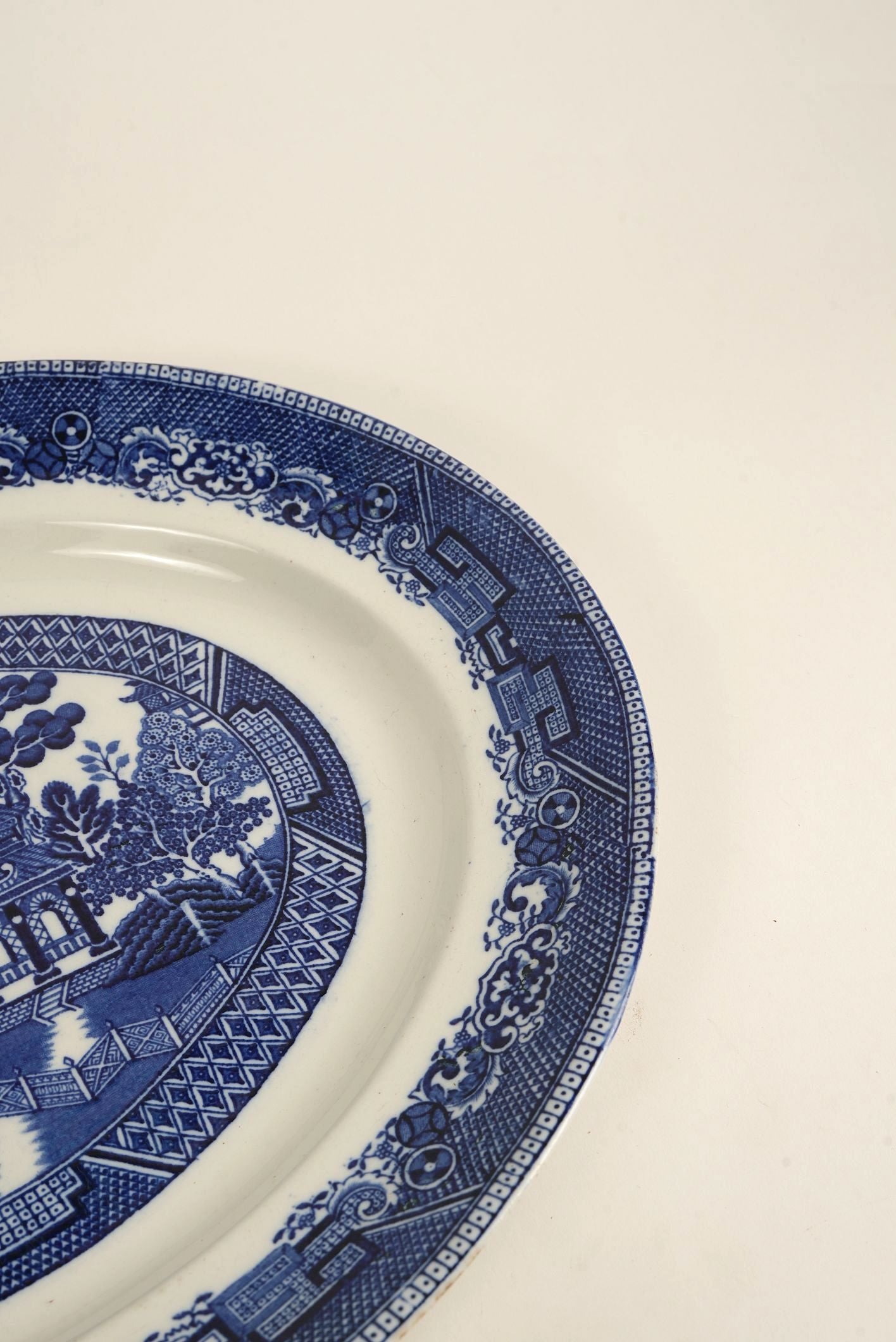 Vintage “Ye Olde Willow” Oval Serving Platter – Fenton, England