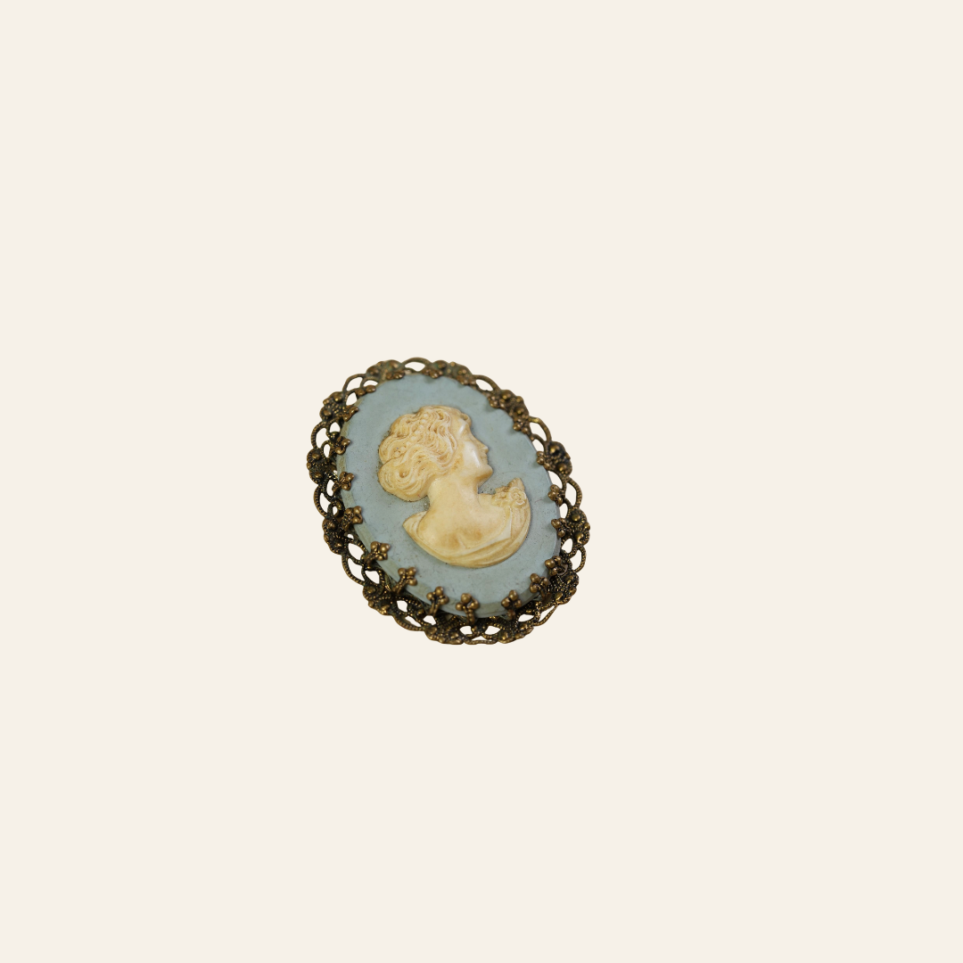 Antique Italian Cameo Brooch