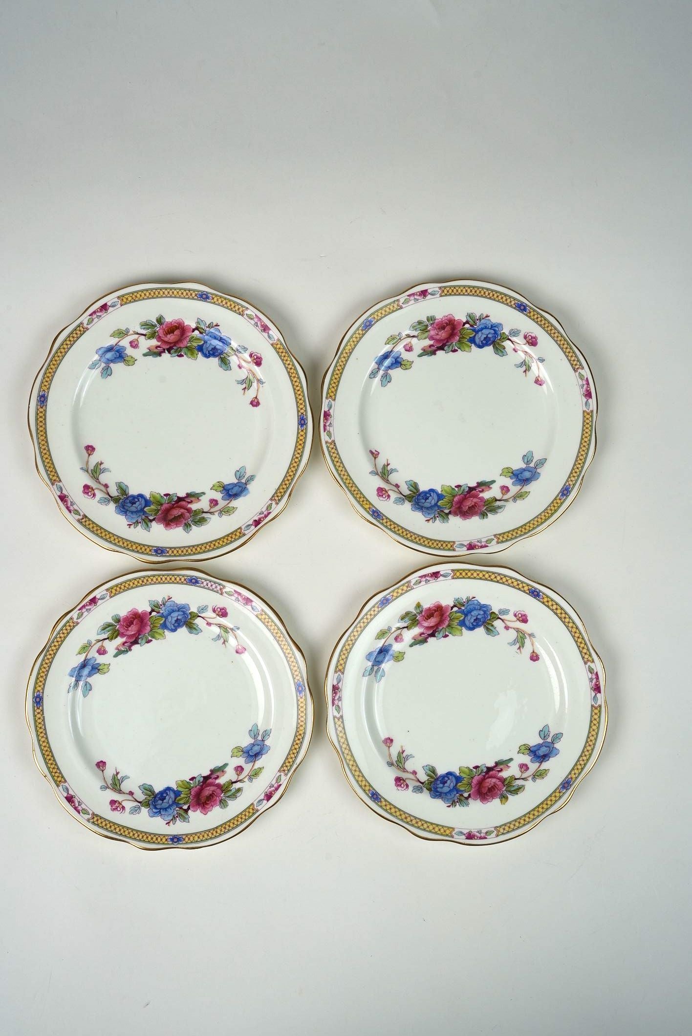 28-Piece Hammersley & Co. Porcelain Gilded Tea Set