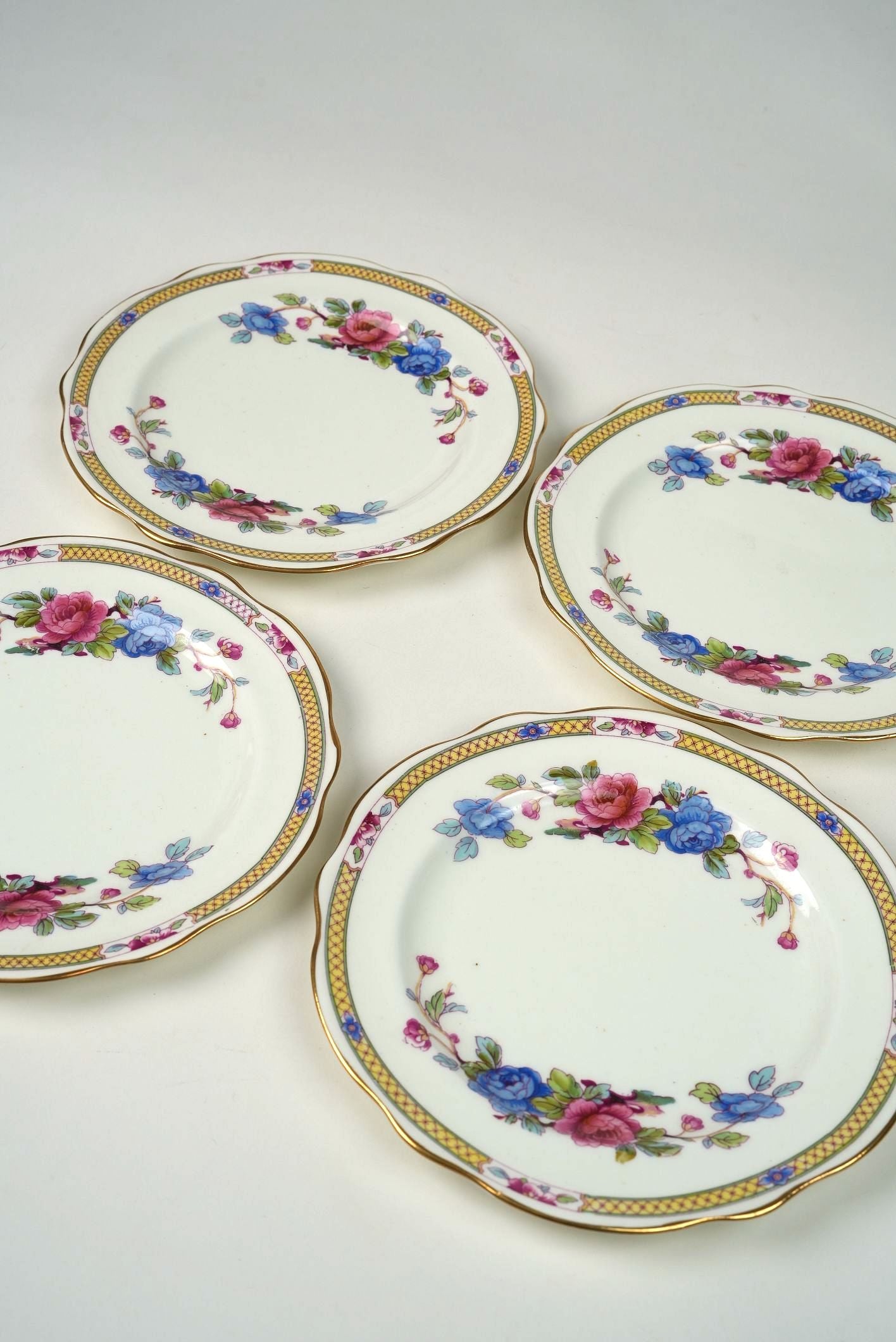 28-Piece Hammersley & Co. Porcelain Gilded Tea Set