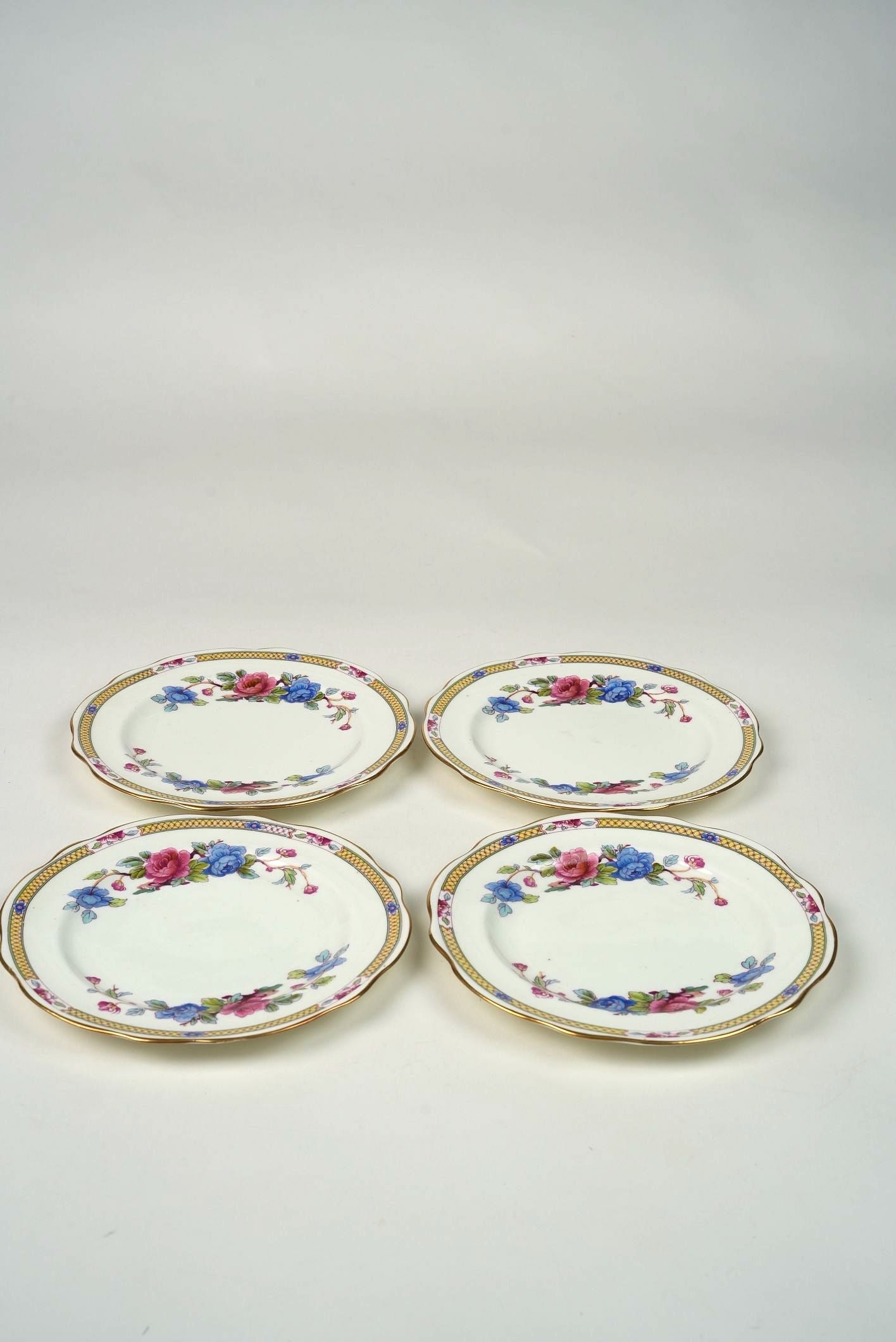 28-Piece Hammersley & Co. Porcelain Gilded Tea Set