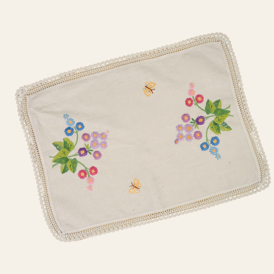 Vintage Tray Cloth