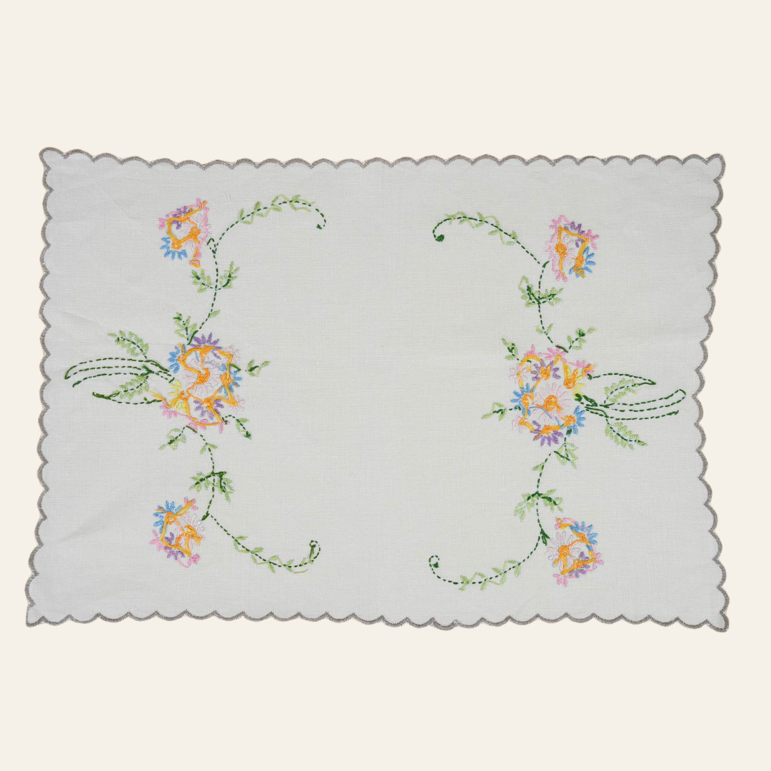 Vintage Tray Cloth