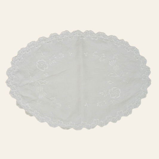Vintage Tray Cloth