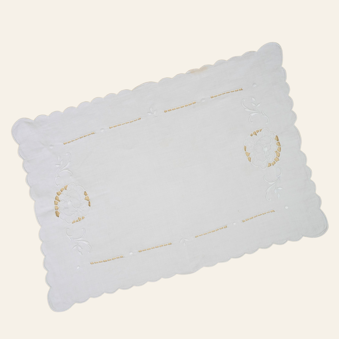 Vintage Tray Cloth