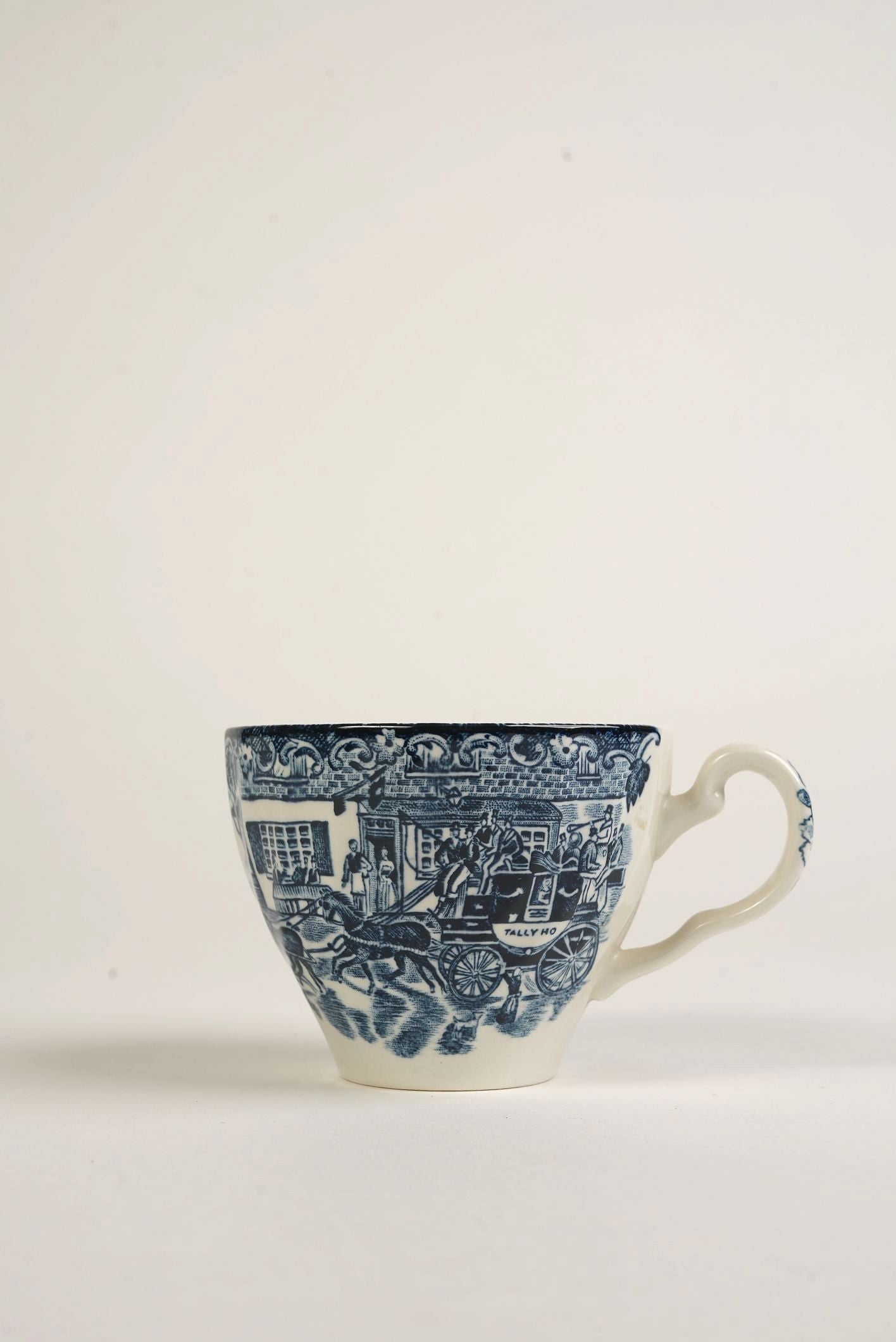 Johnson Bros Coaching Scene Tea Cups & Saucers | Set of 6