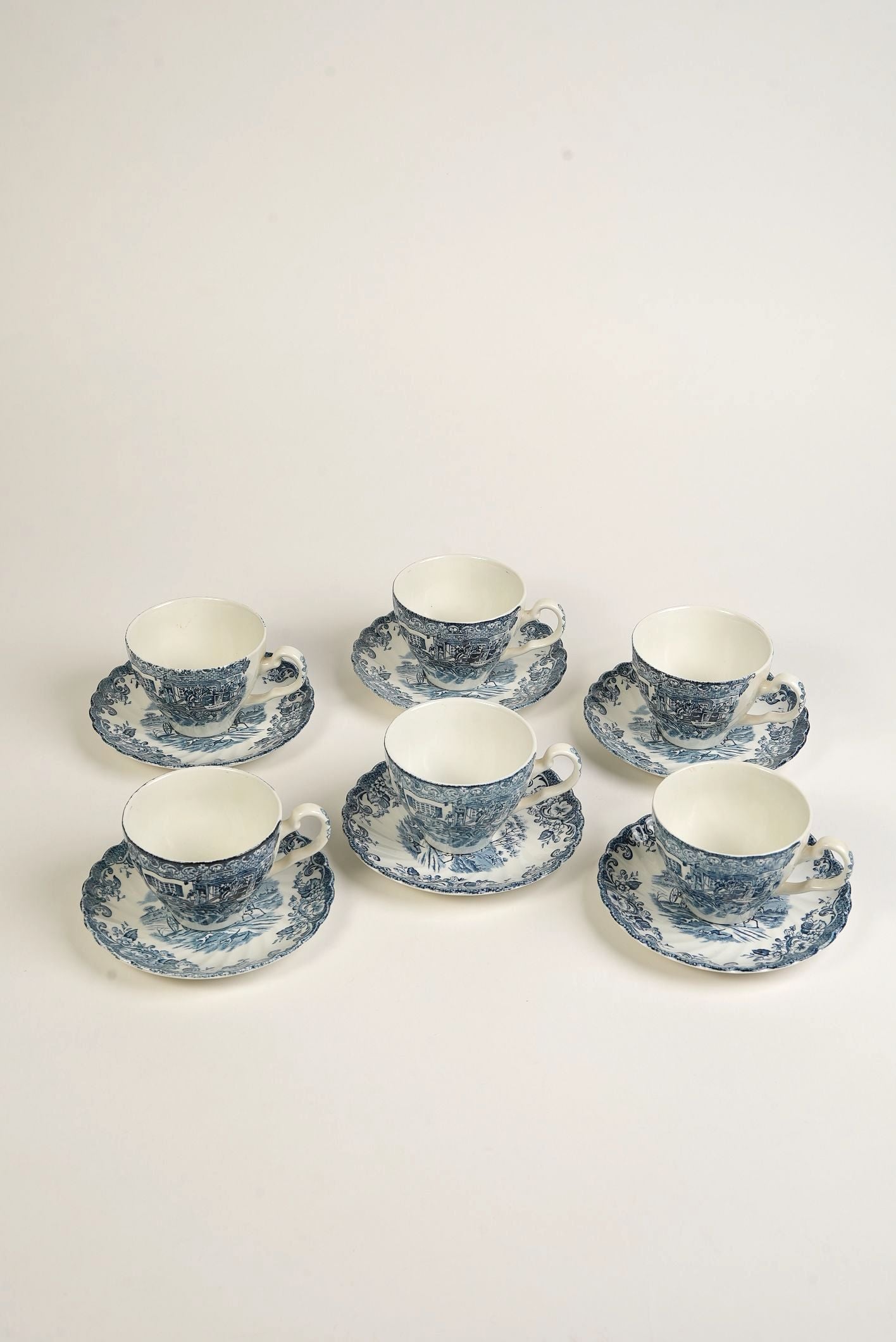 Johnson Bros Coaching Scene Tea Cups & Saucers | Set of 6