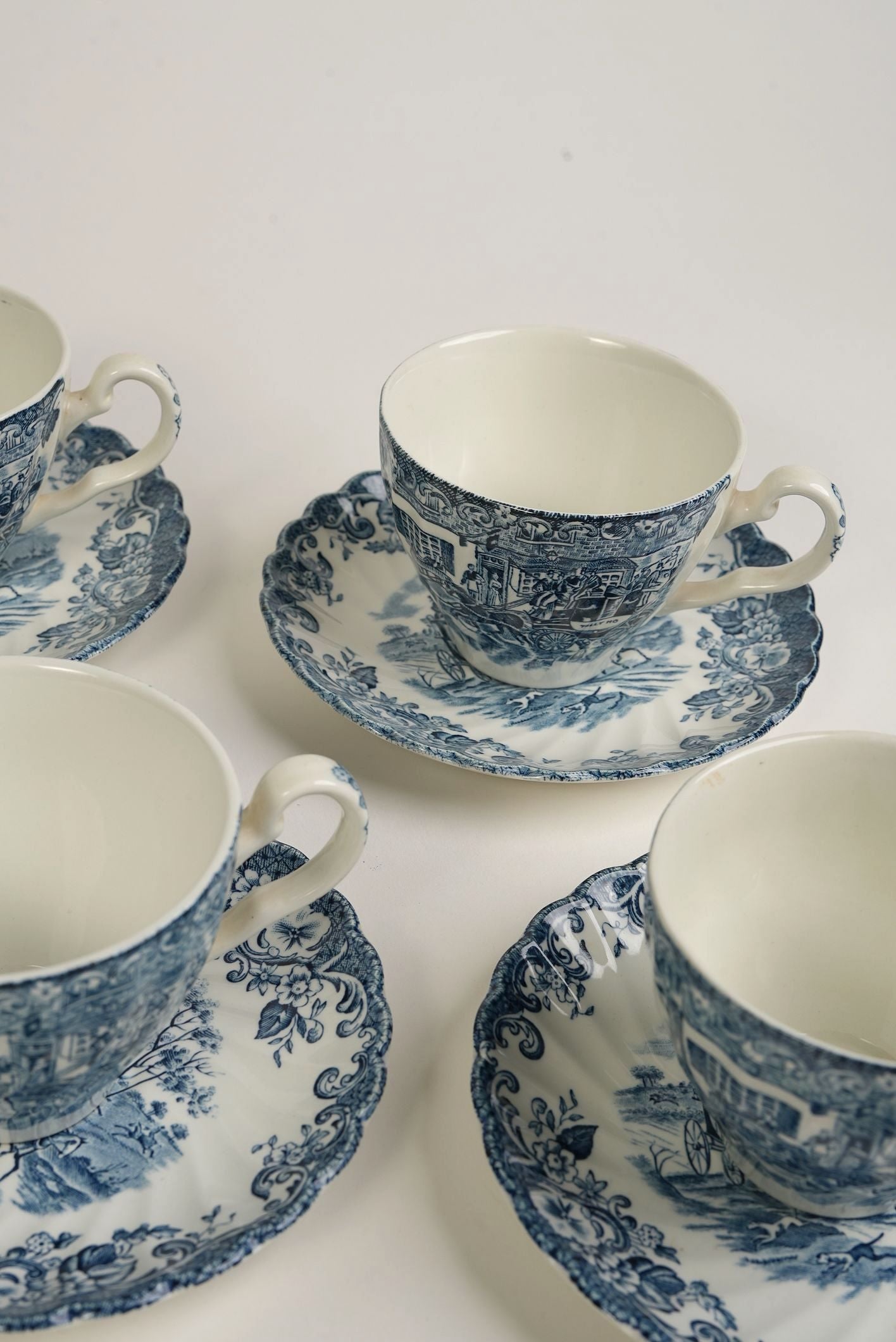 Johnson Bros Coaching Scene Tea Cups & Saucers | Set of 6