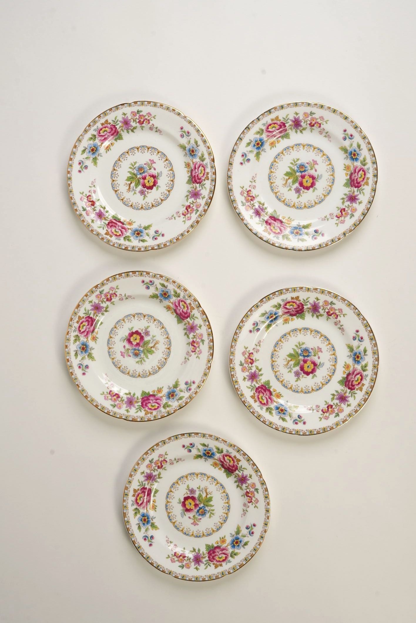 38-Piece Fine Bone China Tea & Cake Set “Malvern” Pattern