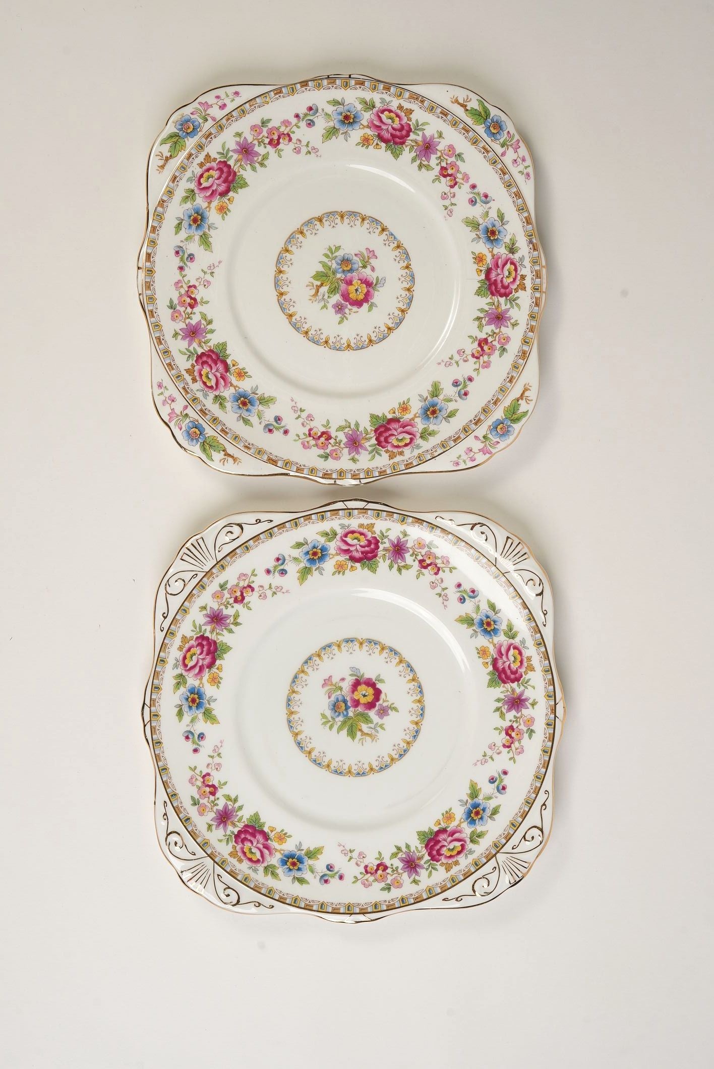 38-Piece Fine Bone China Tea & Cake Set “Malvern” Pattern