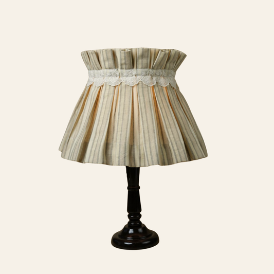 Pleated Cotton & Lace Shade