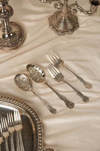 Baroque Berry Serving Spoon