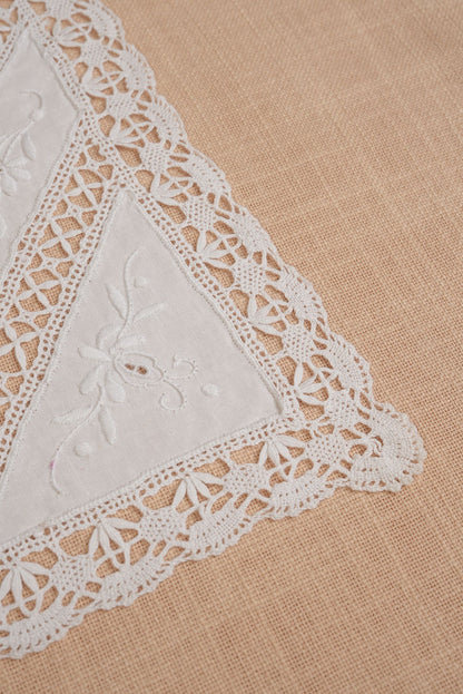 Vintage Tray Cloth