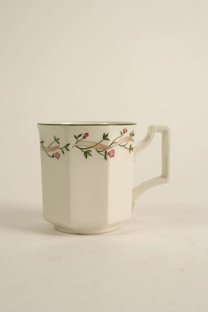 Vintage 17-Piece Johnson Brothers Complete Tea Set