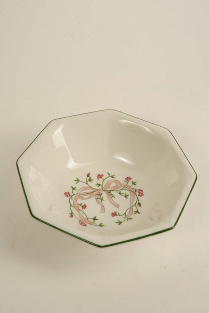 Vintage 17-Piece Johnson Brothers Complete Tea Set