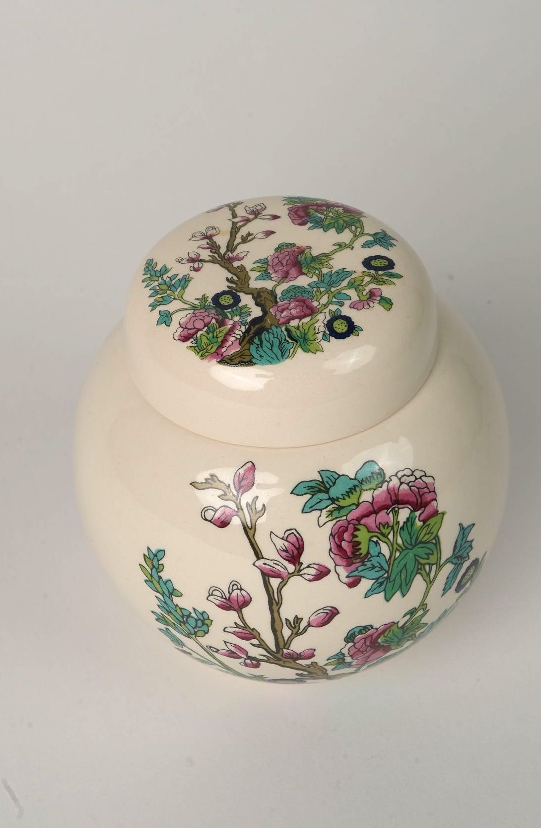 Mason's Regency Round Biscuit Jar