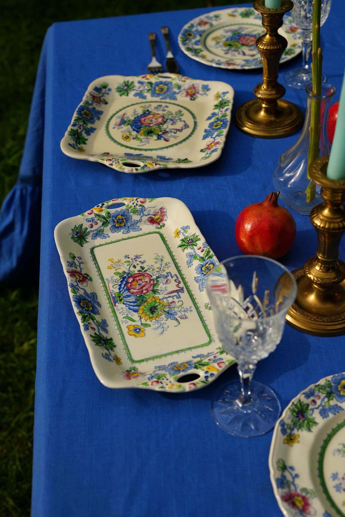 Mason's Strathmore Dinner Service