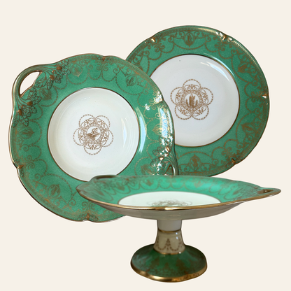 Porcelain 15-piece Wedgwood Dinner Service