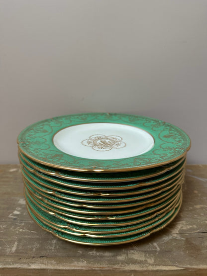 Porcelain 15-piece Wedgwood Dinner Service