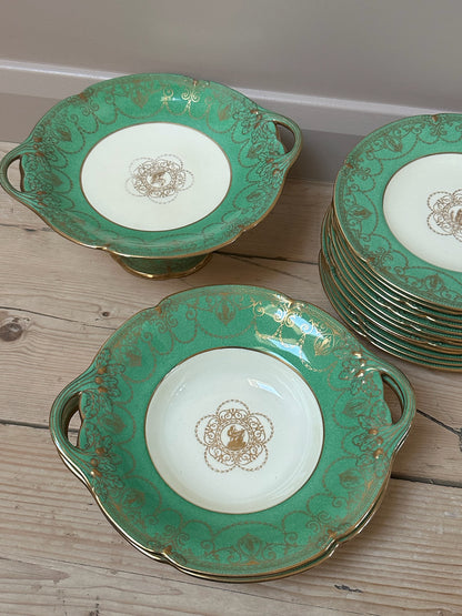 Porcelain 15-piece Wedgwood Dinner Service