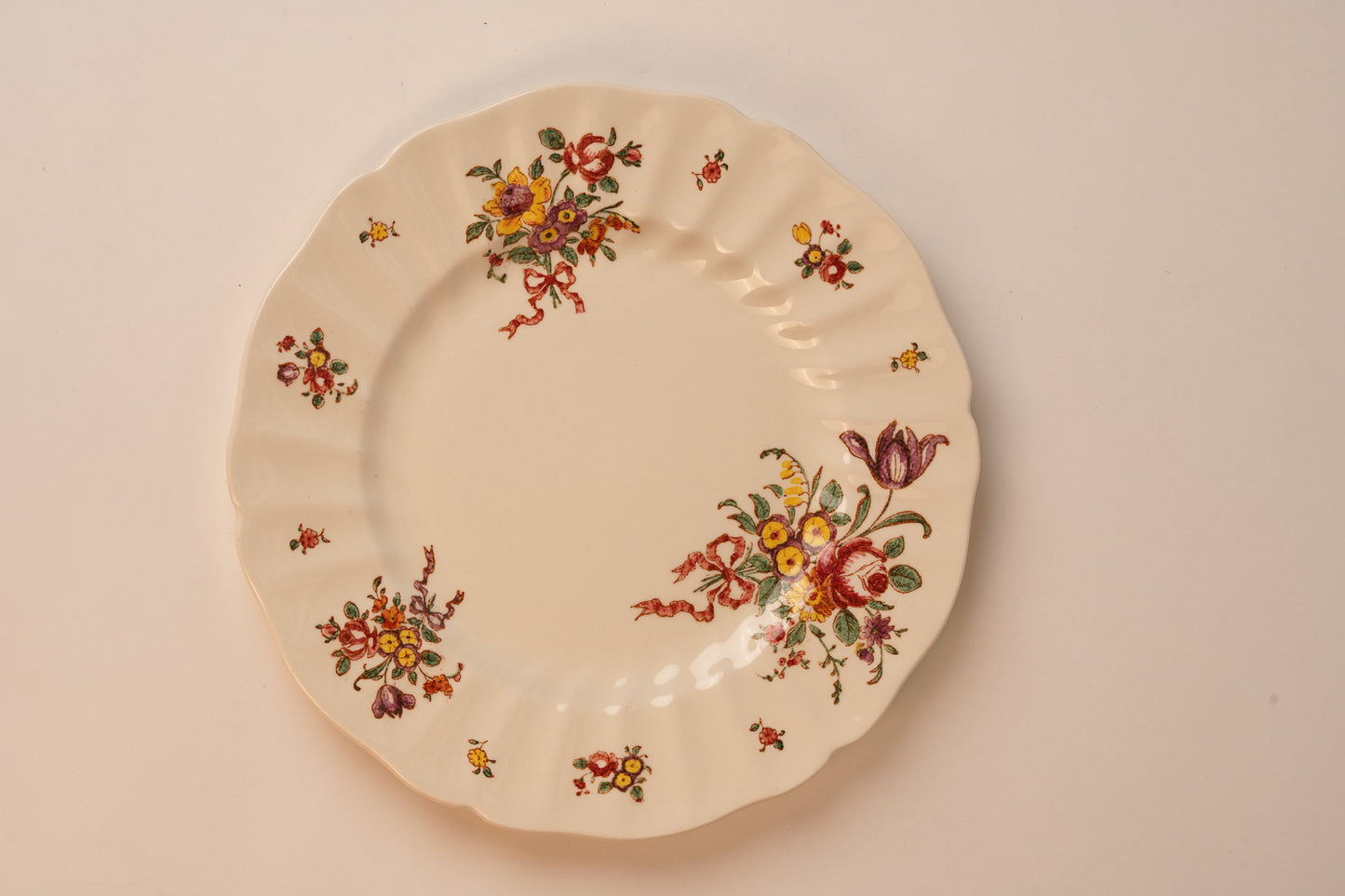 Royal Doulton Vintage Dinner Plate