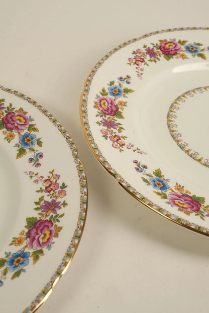 Set of 8 | Royal Grafton 'Malvern' Bone China Floral Dinner Plate with Gilt Trim