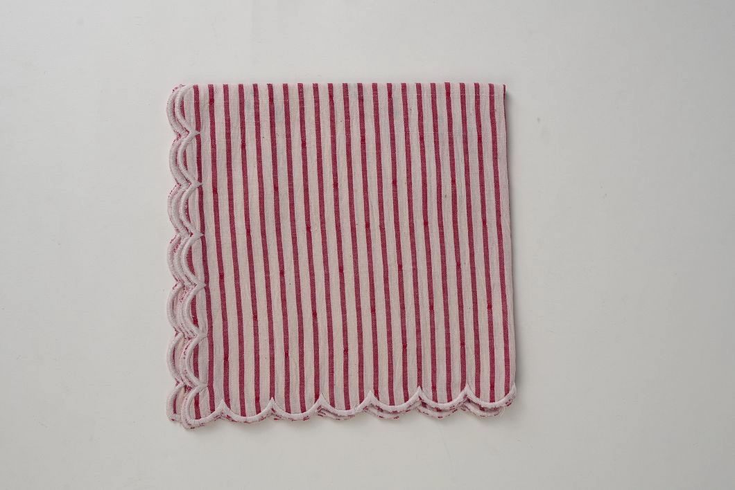 Scalloped Red & White Stripe Napkins | Set of 2