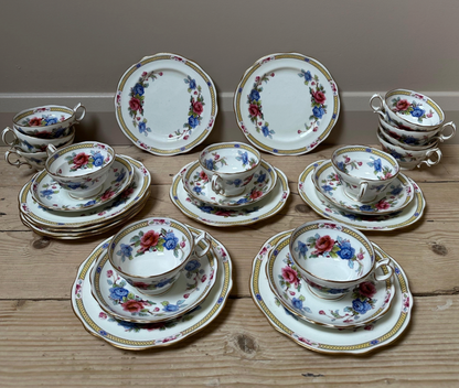 28-Piece Hammersley & Co. Porcelain Gilded Tea Set