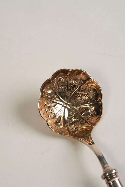 Sheffield England Scalloped Berry Server