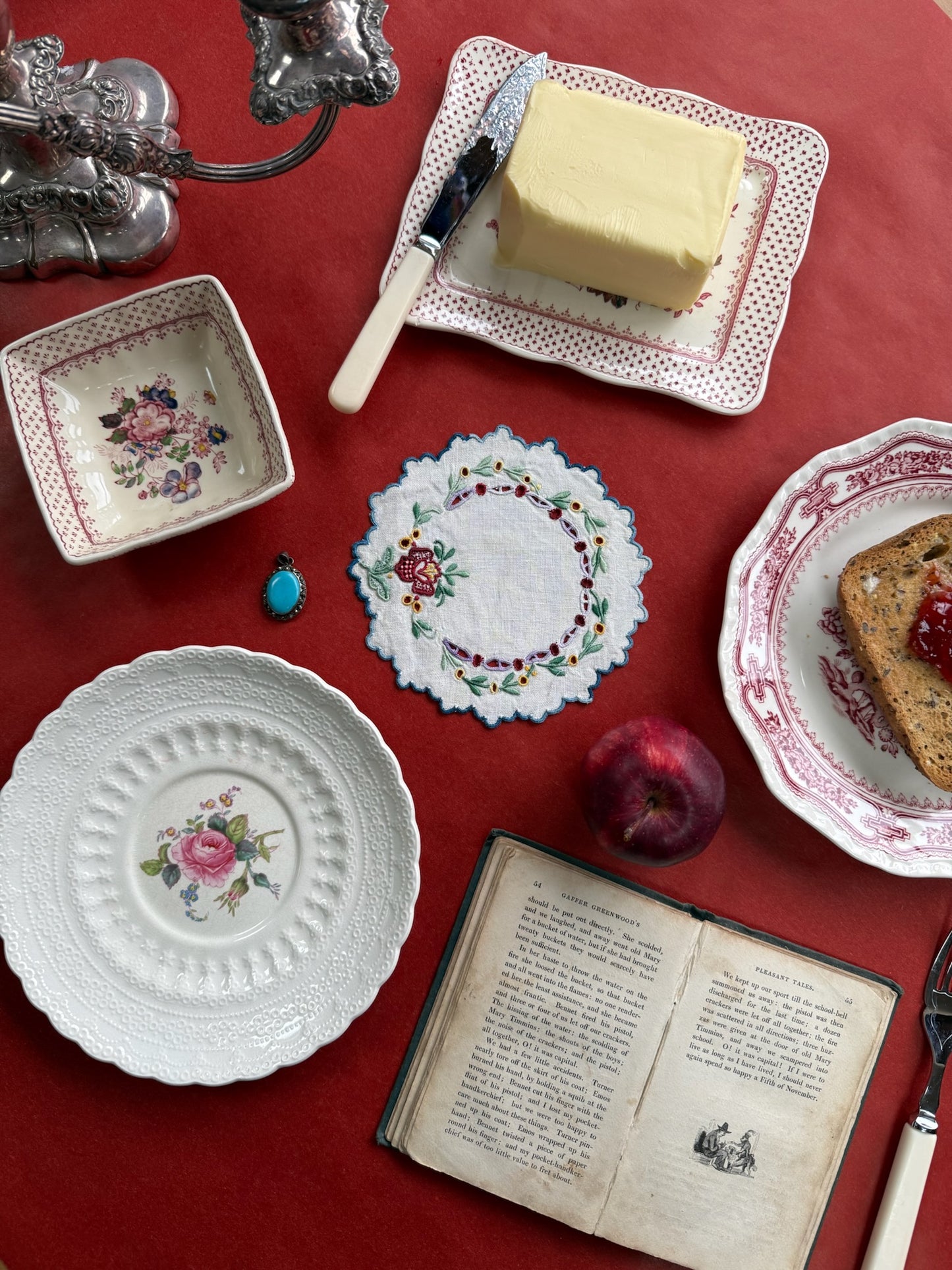 Spode Copeland English Pink Rose Embossed Plates | Set of 8