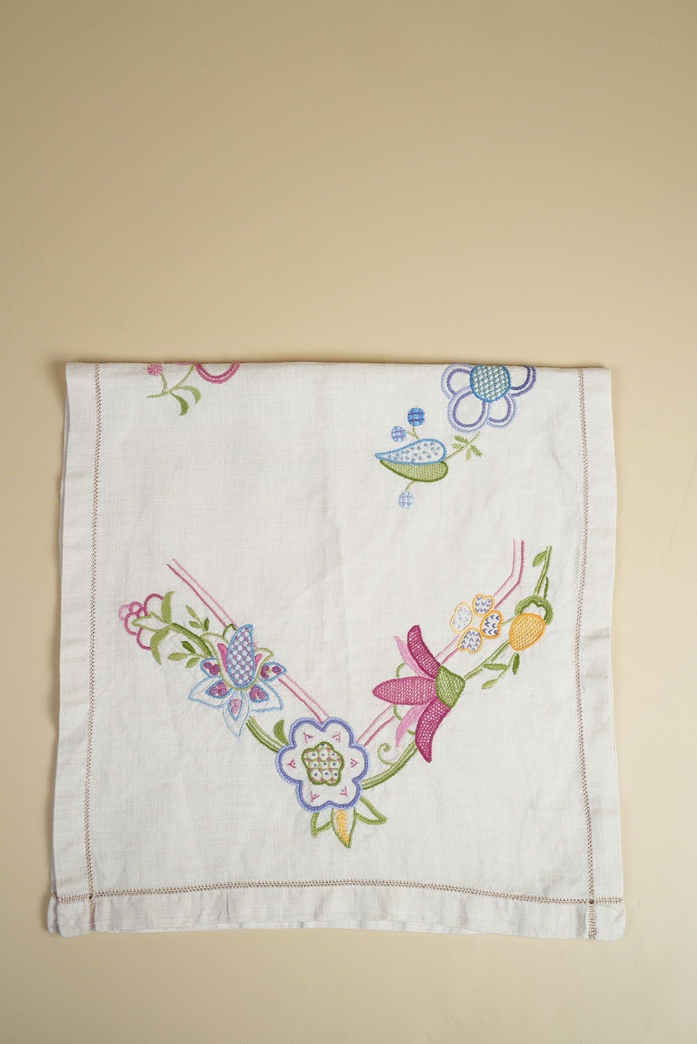 Vintage Tray Cloth