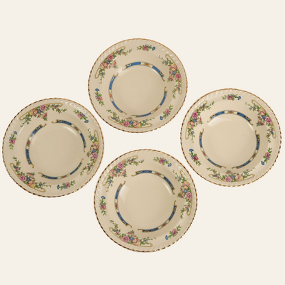 Set of four decorative plates with floral patterns - Authentic antique piece 