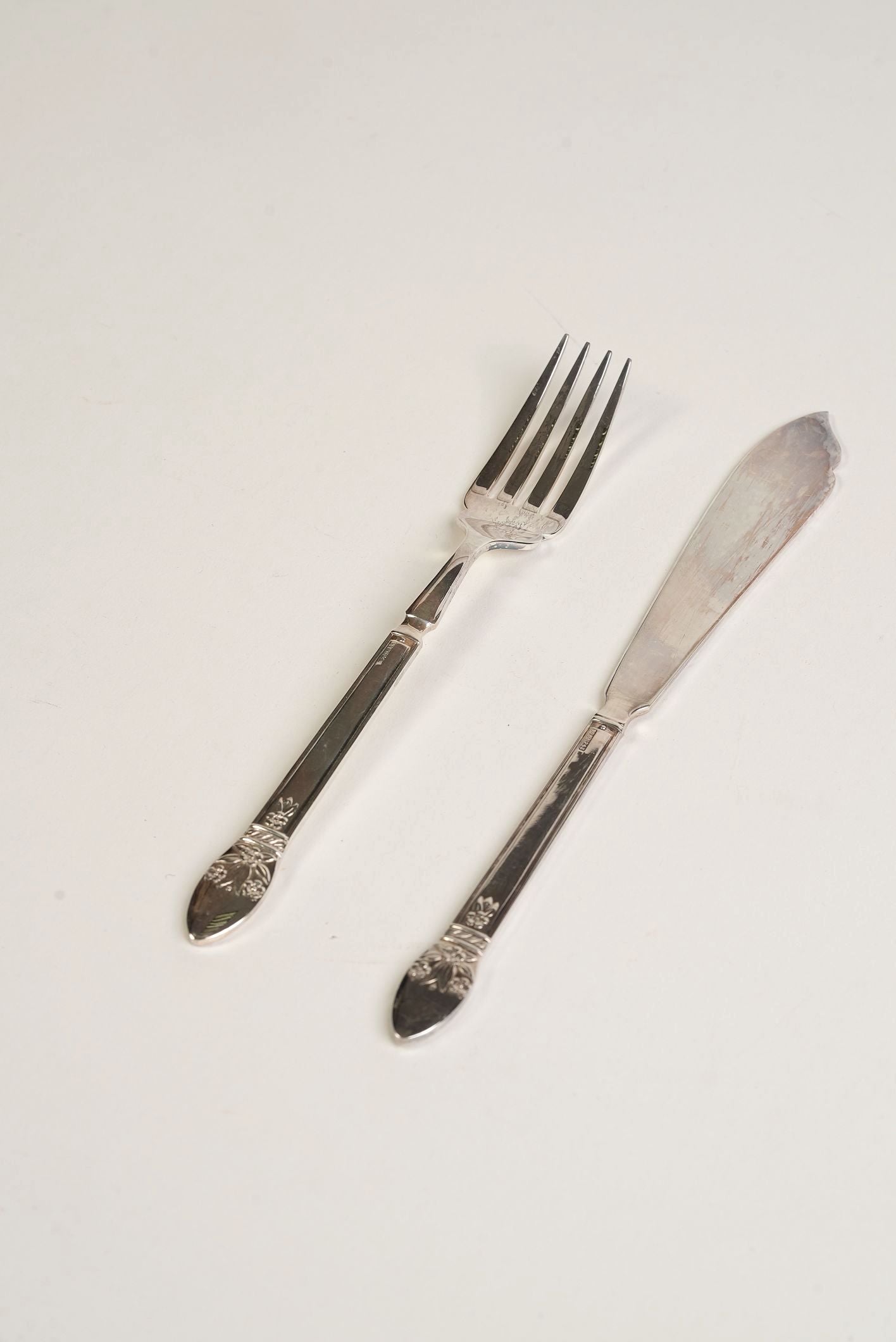 Vintage Knife & Fork | Set of 12