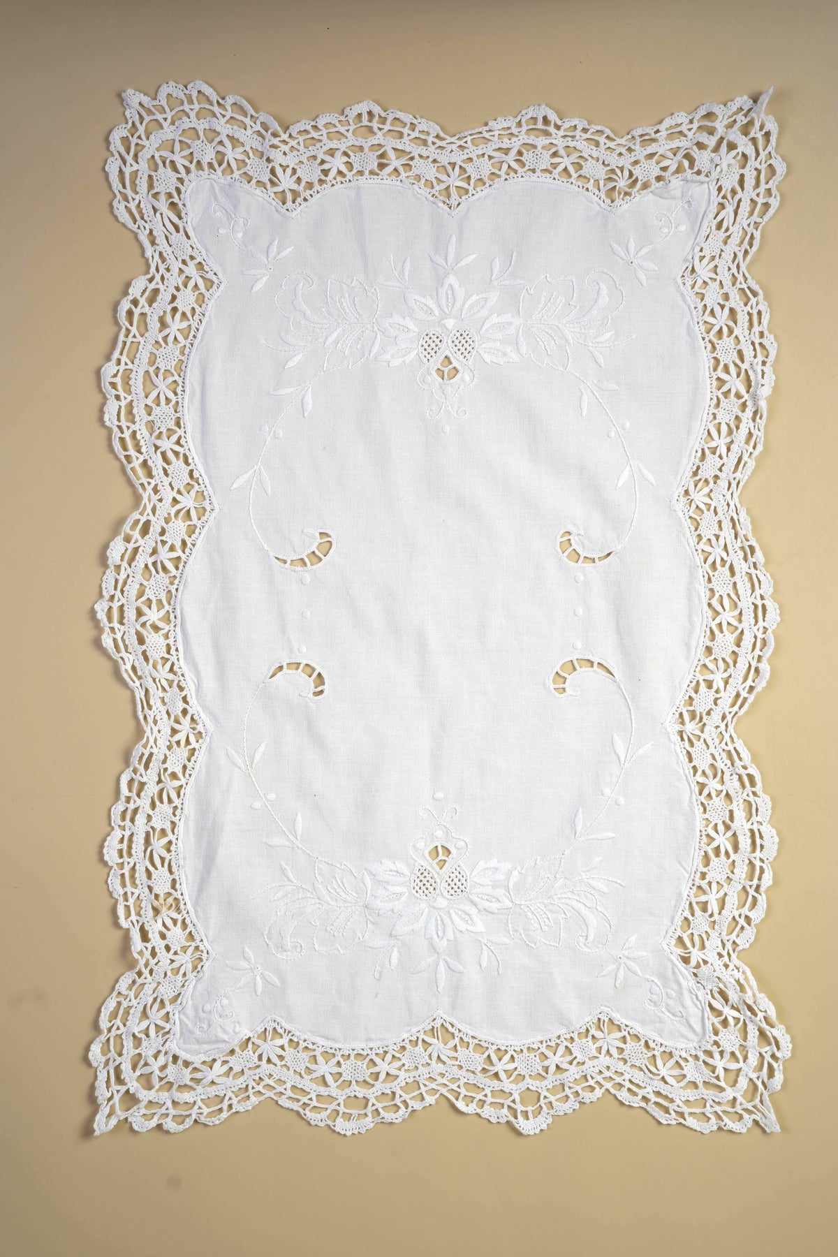 Vintage Lace Tray Cloth