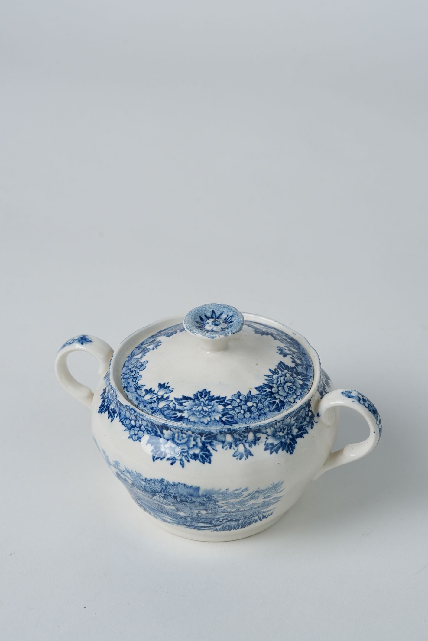 "English Village" Sugar Pot