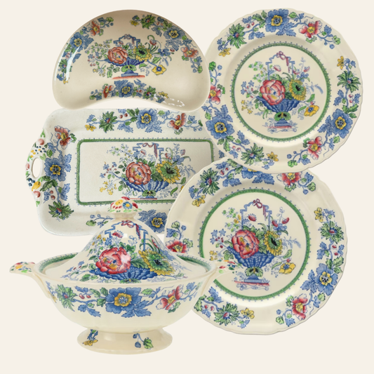 Mason's Strathmore Dinner Service