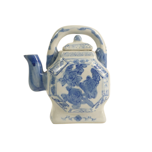 Vintage Chinoiserie Porcelain Teapot
