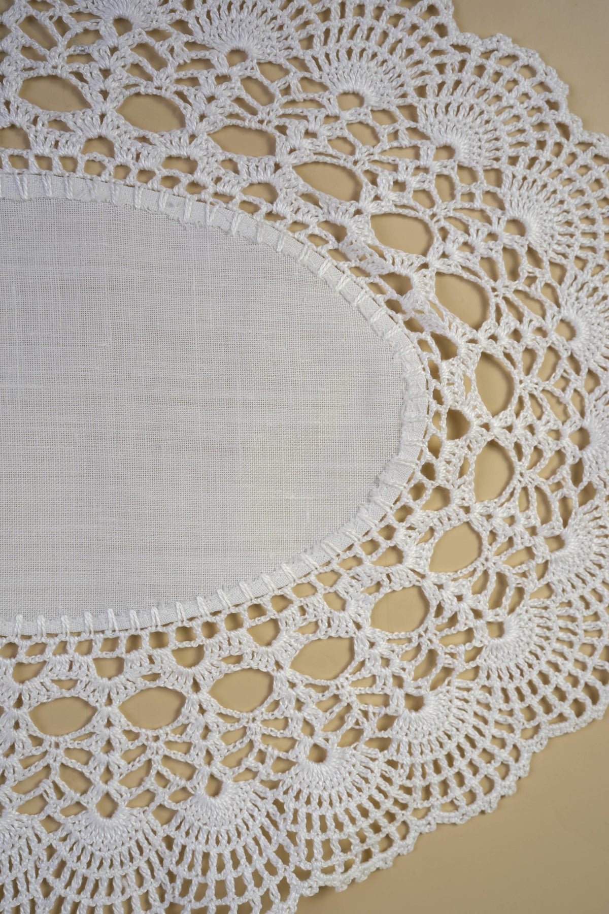 Vintage Crochet Tray Cloth