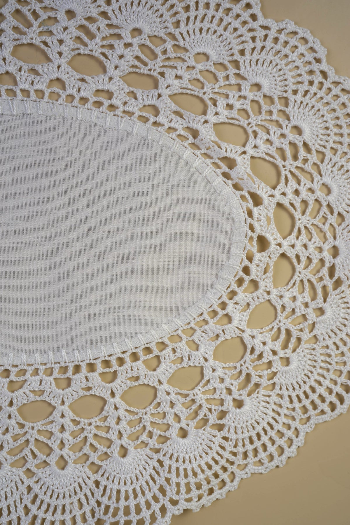 Vintage Crochet Tray Cloth