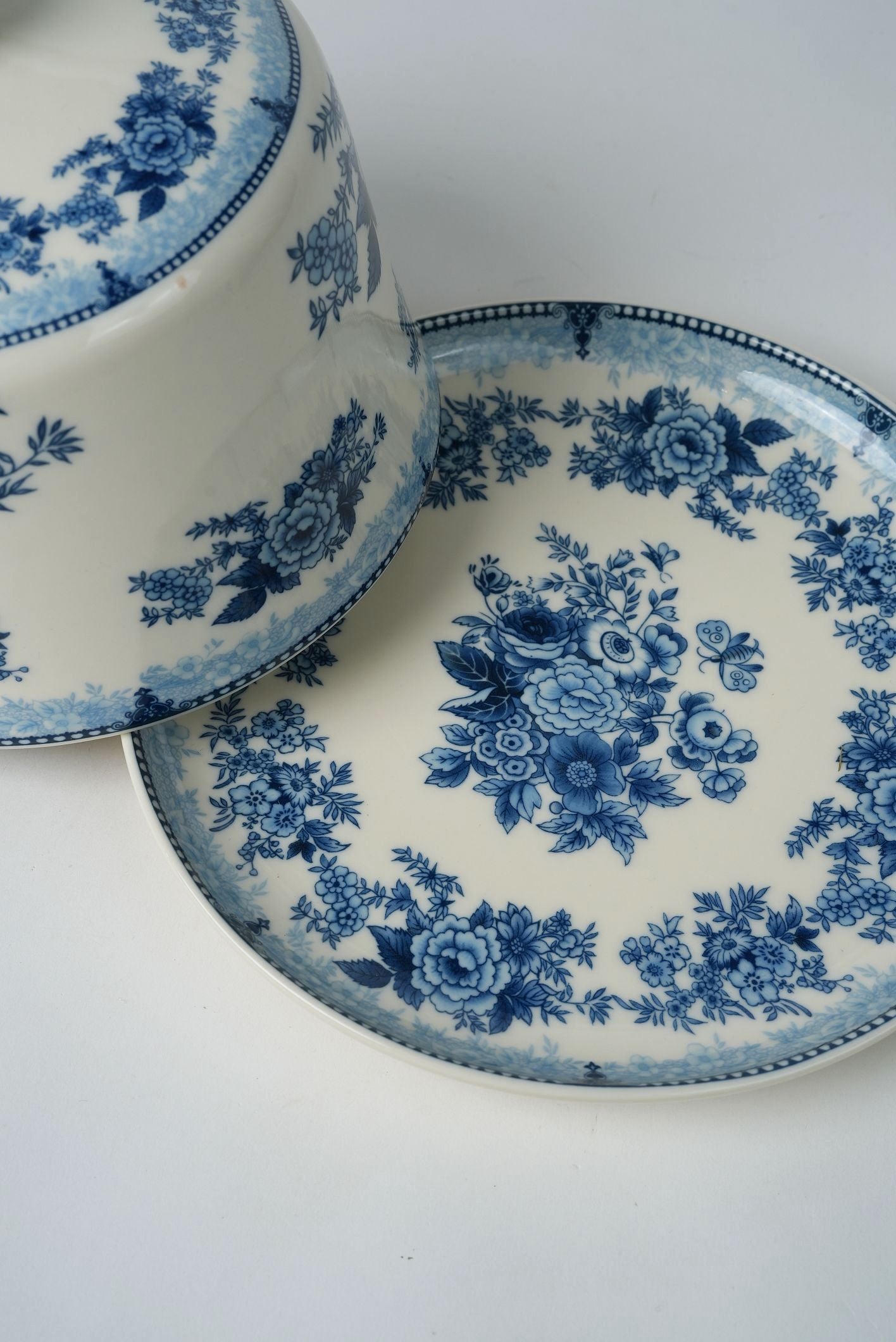Vintage Small Cake Dish With Cloche