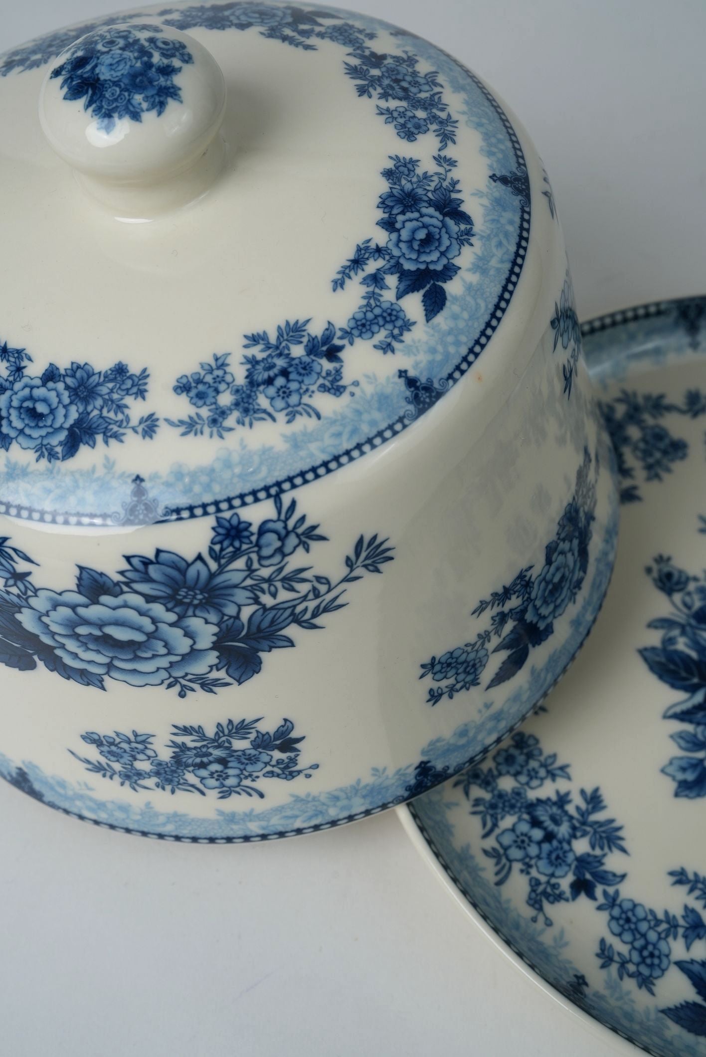 Vintage Small Cake Dish With Cloche