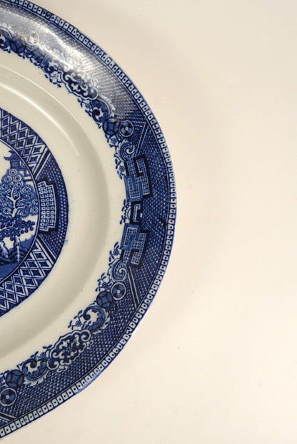 Vintage “Ye Olde Willow” Oval Serving Platter