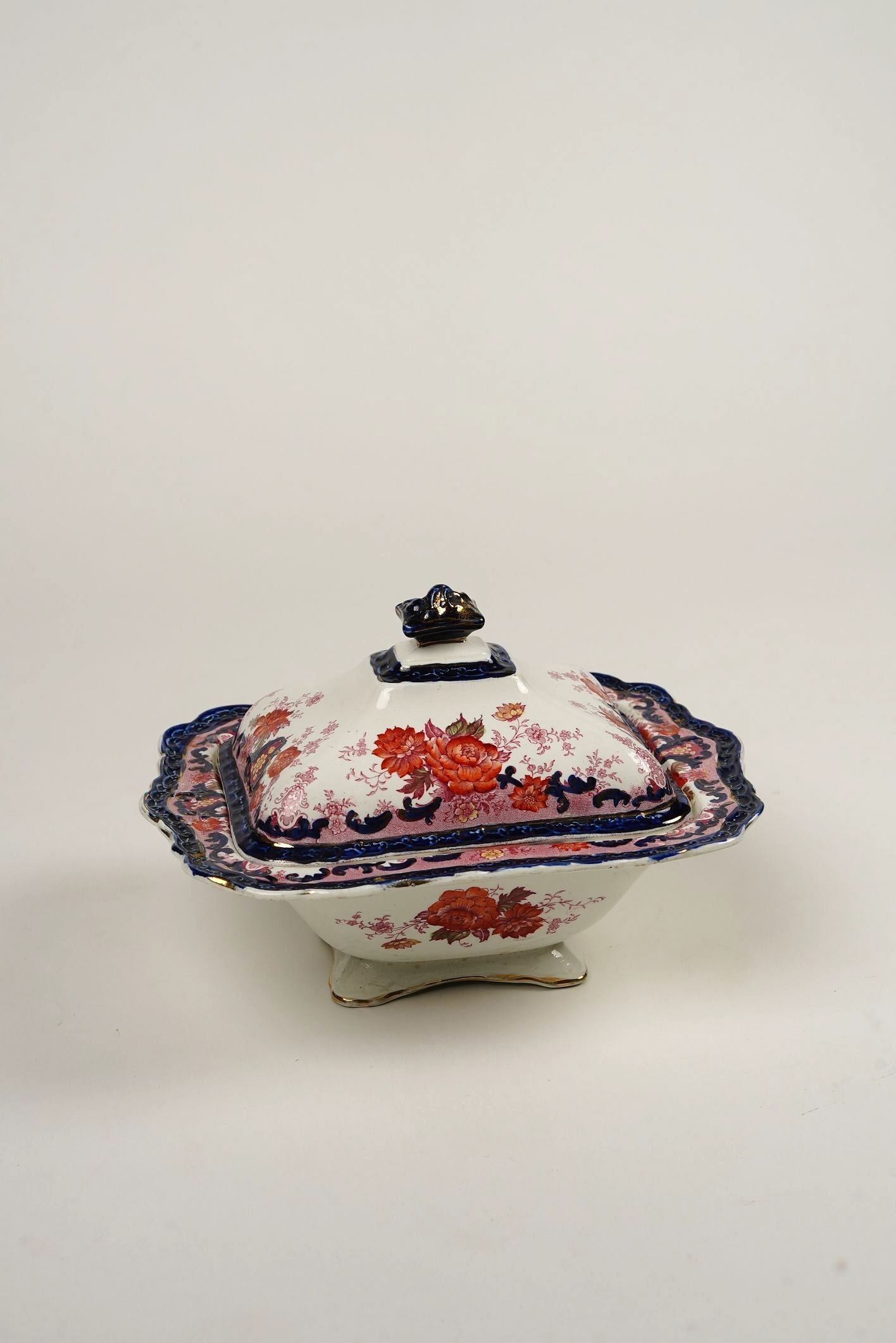 Wedgwood Corea Gravy Tureen